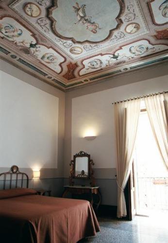 Hotel Palazzo D'Erchia 콘베르사노 외부 사진