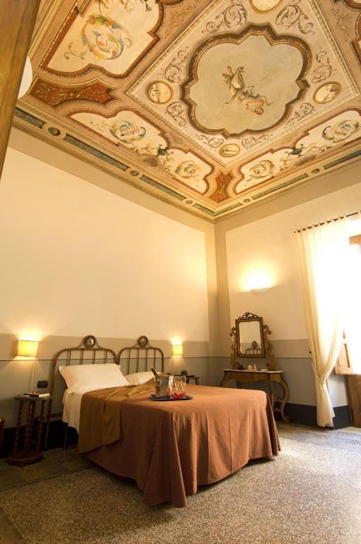 Hotel Palazzo D'Erchia 콘베르사노 외부 사진