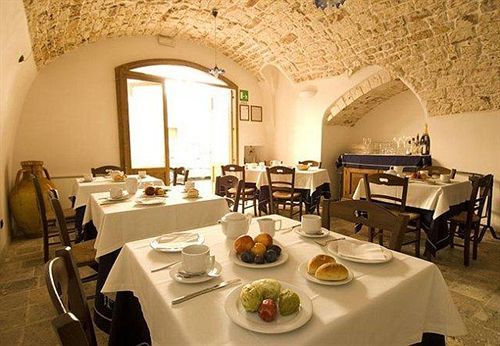 Hotel Palazzo D'Erchia 콘베르사노 외부 사진